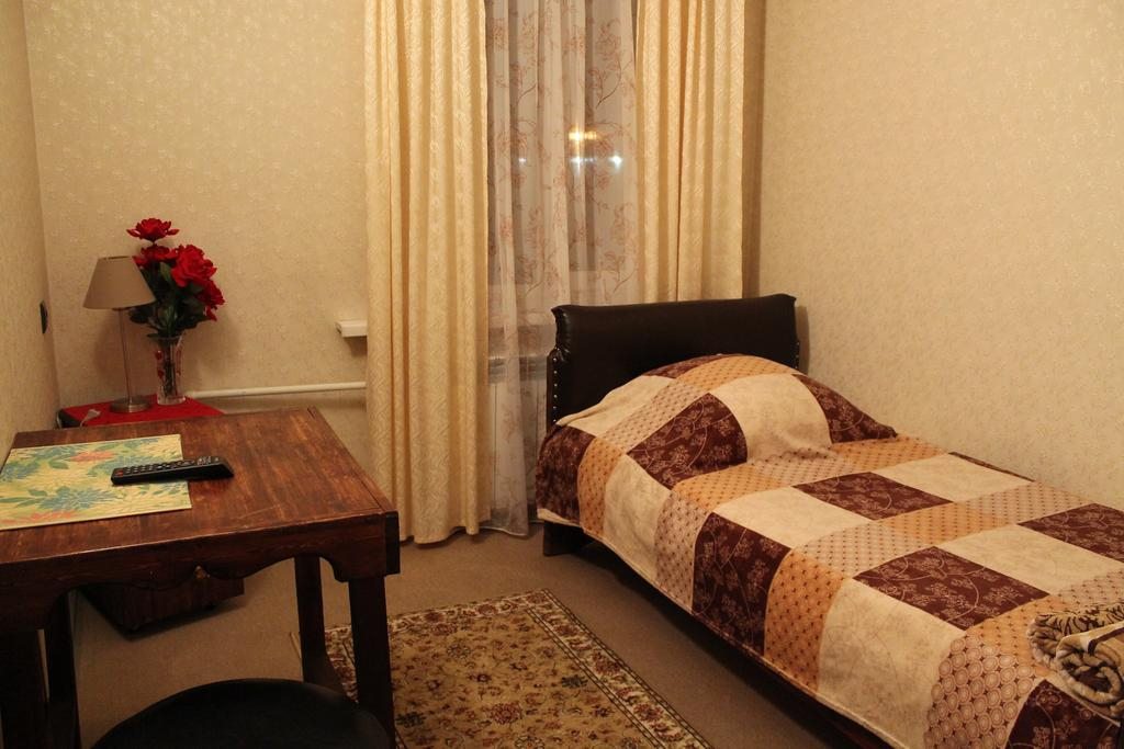Одноместный (Стандарт) гостиницы Клен, Сургут
