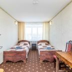 Двухместный (Twin (с двумя односпальными кроватями)), Гостиница Клен