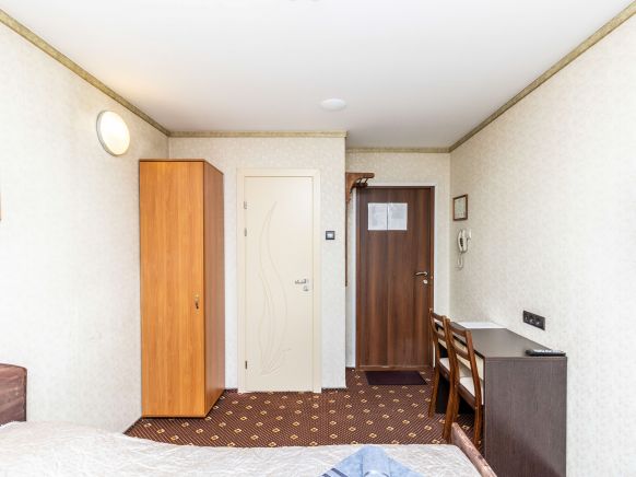 Фотография номера мини отеля Клён