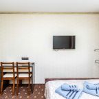 Одноместный (Стандарт (с полутораспальной кроватью)), Гостиница Клен