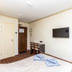 Одноместный (Стандарт (с полутораспальной кроватью)), Гостиница Клен