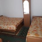 Четырехместный, Гостевой дом на Майона Витязя 26