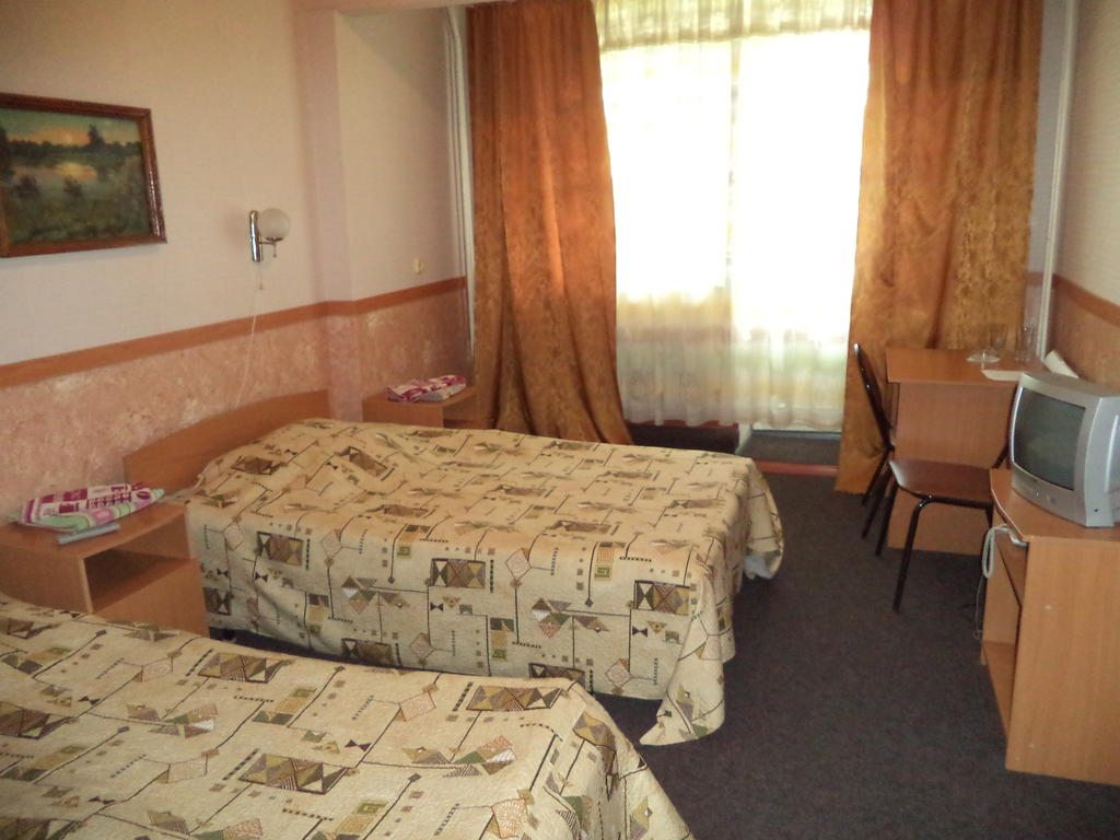 Номер (Односпальная кровать в общем номере) отеля Вышегор 310, Сафоново