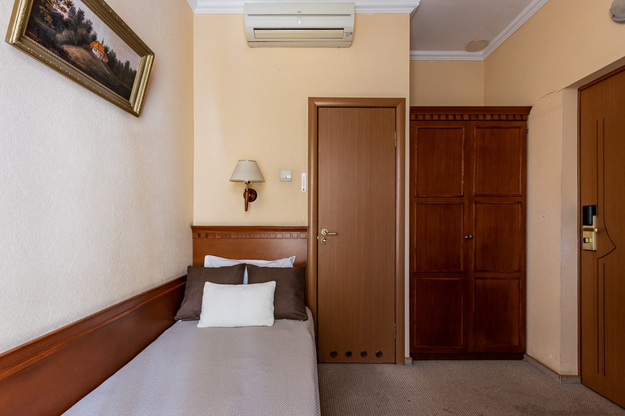 Одноместный (Одноместный номер Стандарт), Гостиница Golden Hotel