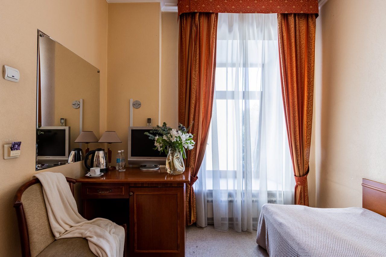 Одноместный (Одноместный номер Стандарт), Гостиница Golden Hotel