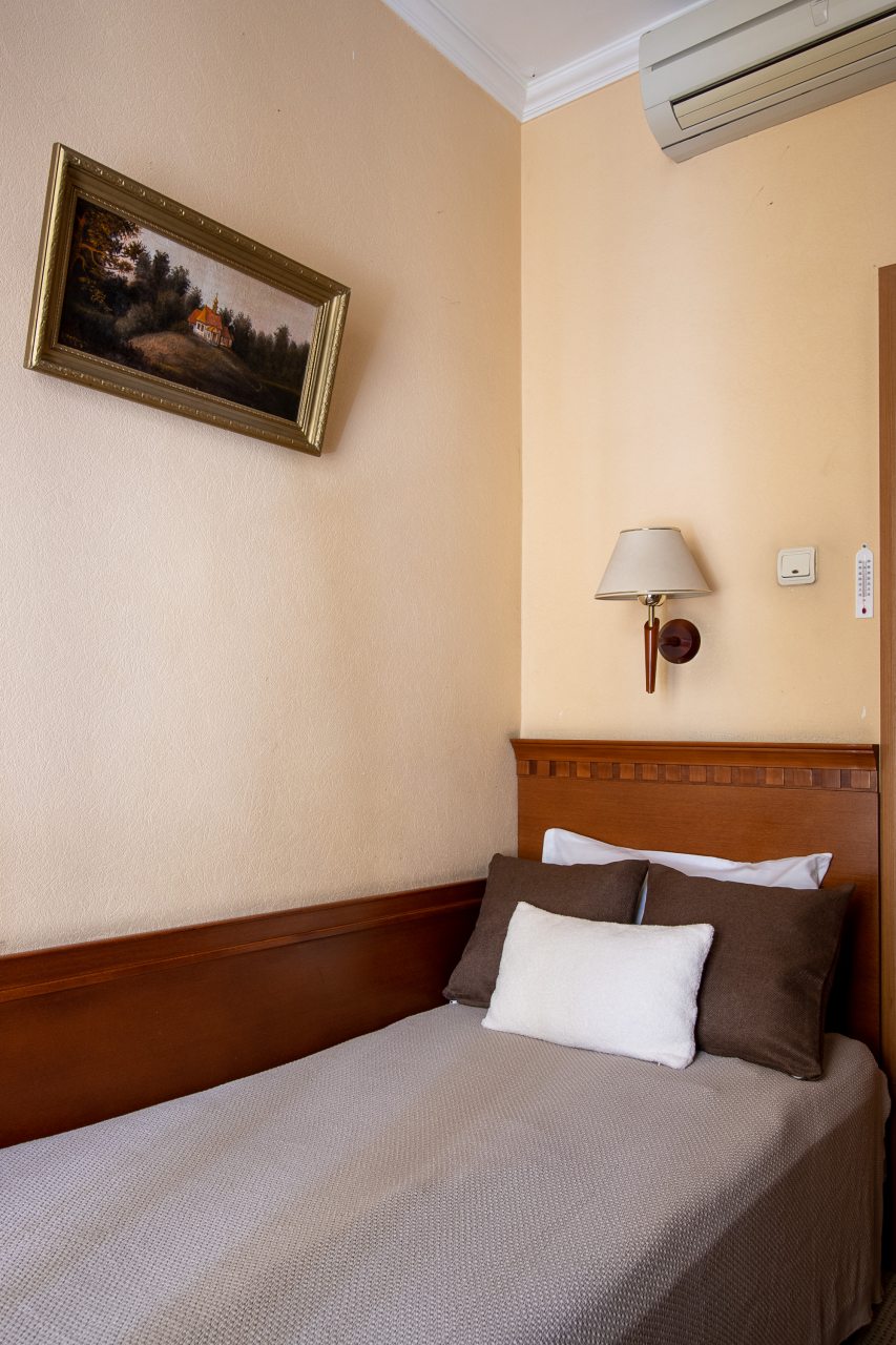 Одноместный (Одноместный номер Стандарт), Гостиница Golden Hotel