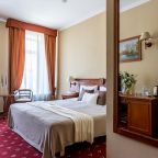 Двухместный (Улучшенный двухместный номер), Гостиница Golden Hotel