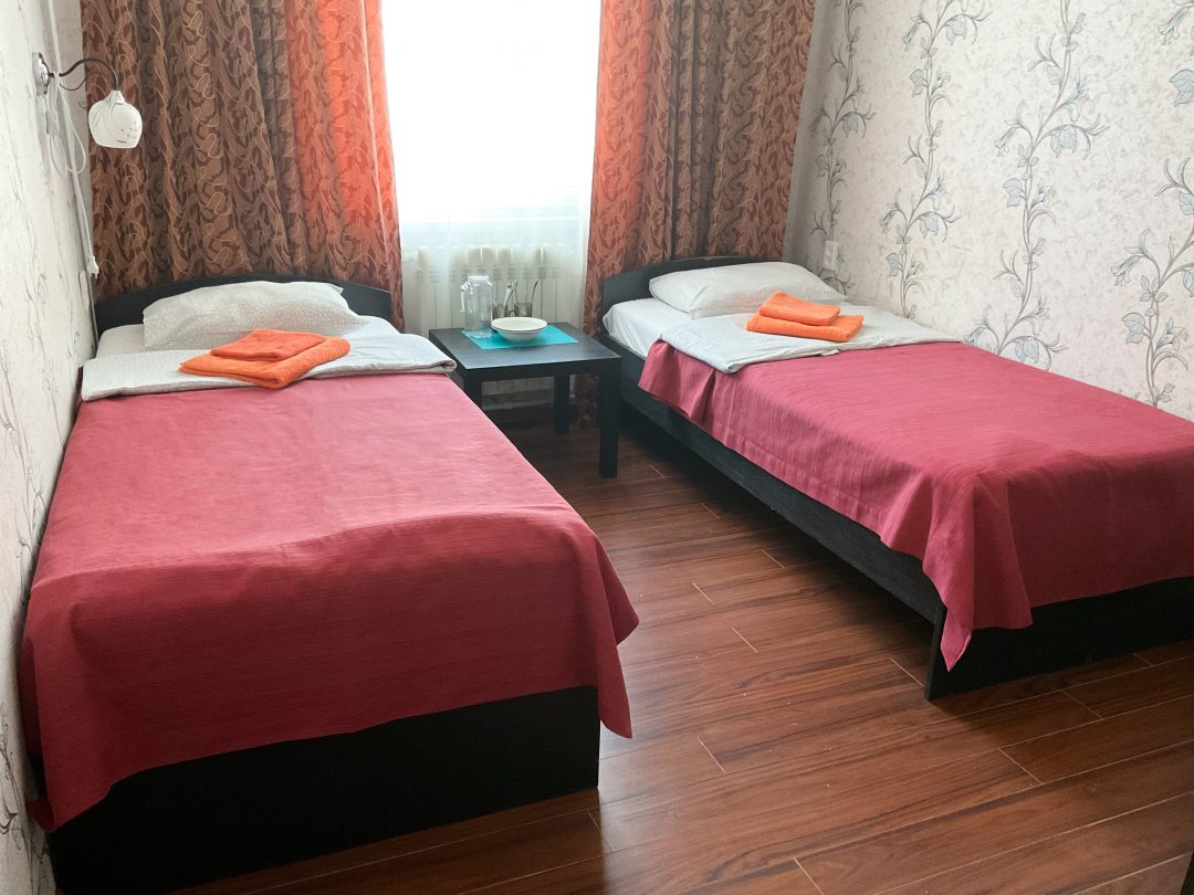 Двухместный (Бюджетный двухместный номер с двумя кроватями) гостиницы Центральная, Нижняя Тура