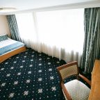 Одноместный (Стандартный с полутораспальной кроватью «Премиум»), Отель Прикамье