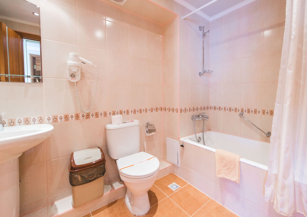 Одноместный (Стандартный с полутораспальной кроватью «Премиум»), Отель Прикамье