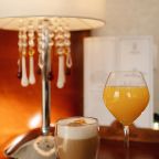 Доставка еды и напитков в номер, Гостиница ПолиАрт