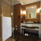 Двухместный (Стандартный номер с 2 кроватями - Для некурящих), Отель Crowne Plaza