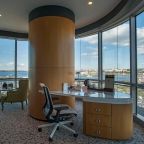 Двухместный (Угловой номер с кроватью размера «king-size», вид на море), Отель DoubleTree By Hilton Istanbul-Moda