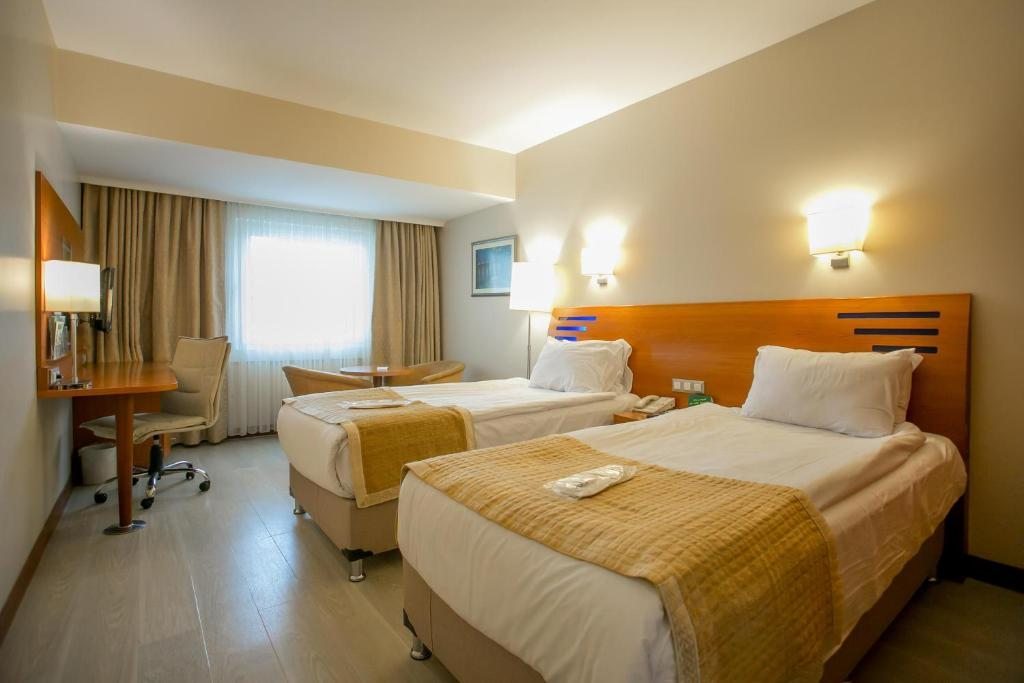 Двухместный (Стандартный двухместный номер с 1 кроватью или 2 отдельными кроватями) отеля Holiday Inn Istanbul City, Стамбул