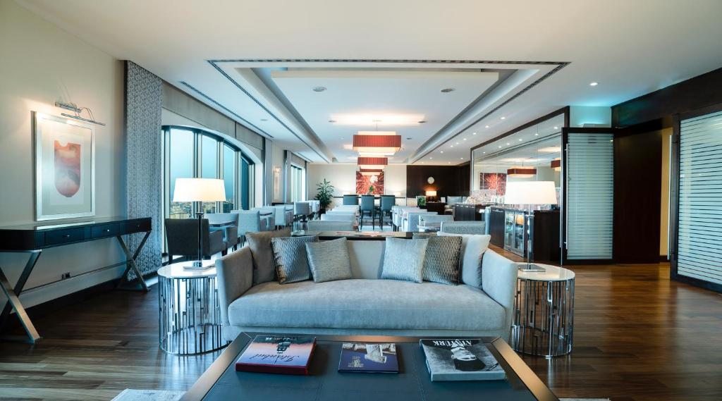 Двухместный (Представительский номер с кроватью размера «king-size» и доступом в представительский лаундж) отеля Istanbul Marriott Hotel Asia, Стамбул