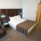 Семейный (Смежный семейный номер Делюкс), Point Hotel Taksim