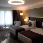 Трехместный (Executive Room with City View - Lounge Access), Radisson Blu Hotel Istanbul Sisli