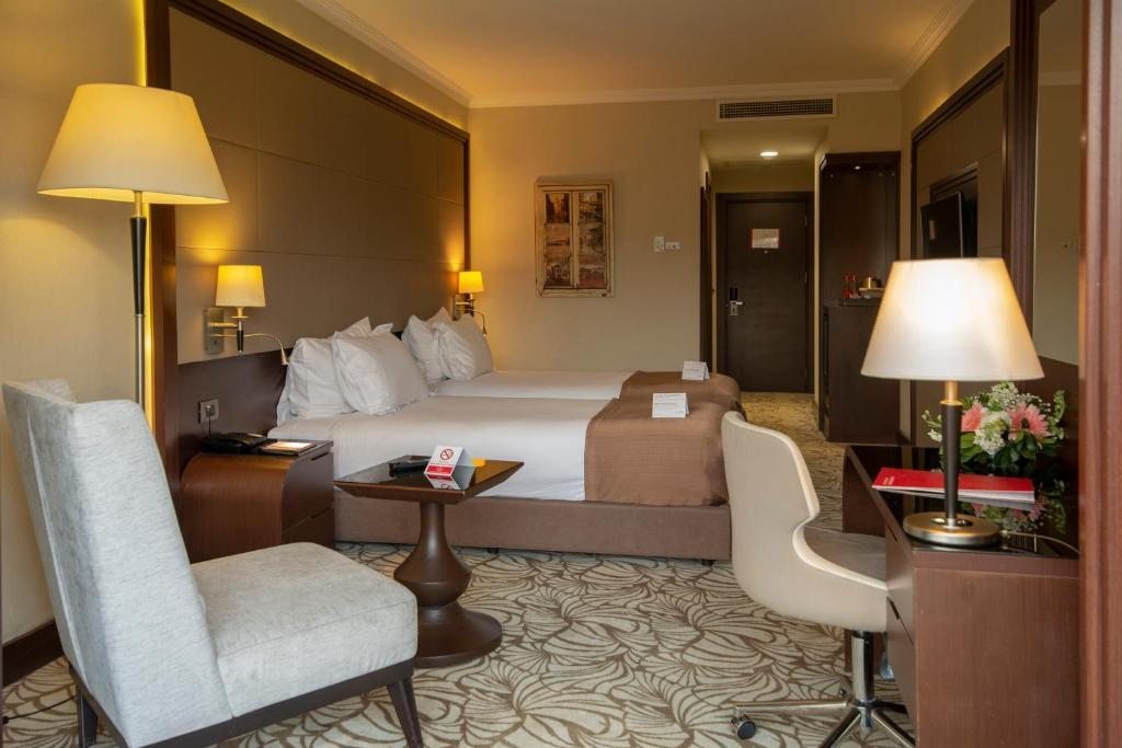 Двухместный (Двухместный номер Делюкс с 2 отдельными кроватями - Для некурящих) отеля Ramada Hotel&Suites Istanbul Merter, Стамбул
