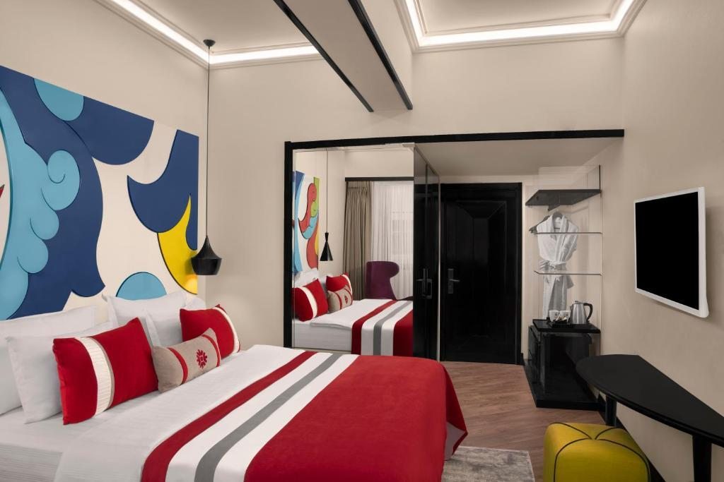 Двухместный (Улучшенный двухместный номер с 1 кроватью) отеля Sura Hagia Sophia, Стамбул