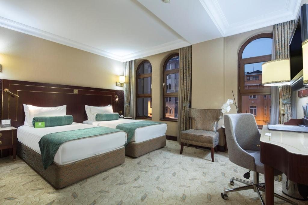 Отель Crowne Plaza в Стамбуле. Crowne Plaza old City 5*. Crowne Plaza Istanbul old City 5*. Олд Сити отель Стамбул.