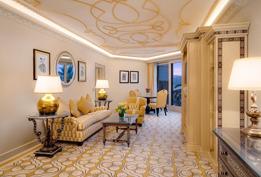 Двухместный (Люкс Haseki Sultan) отеля Çırağan Palace Kempinski Istanbul, Стамбул