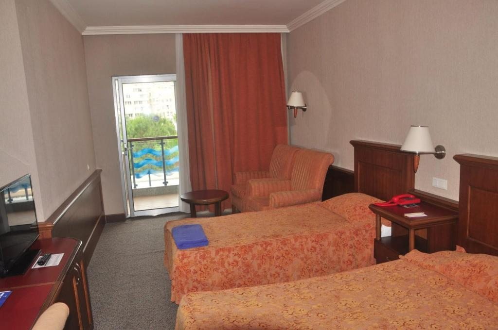 Двухместный (Двухместный номер с 1 кроватью — Вид на окрестности) курортного отеля Grand Kaptan, Алания
