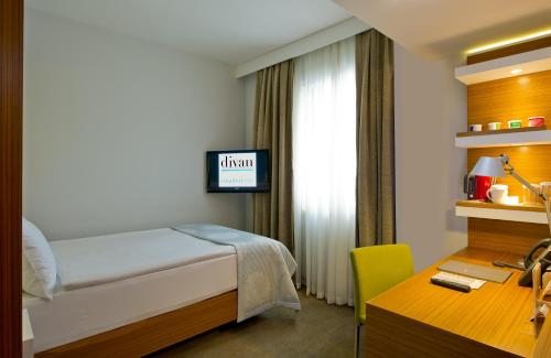 Одноместный (Специальное предложение для группового размещения — 3 одноместных номера эконом-класса) отеля Divan Istanbul City, Стамбул