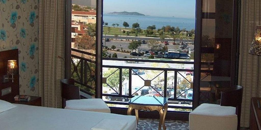 Двухместный (Номер Делюкс с видом на море) отеля Suadiye, Стамбул