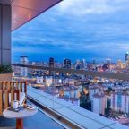 Сьюит (Полулюкс с террасой и видом на город), Отель Radisson Blu Istanbul Asia