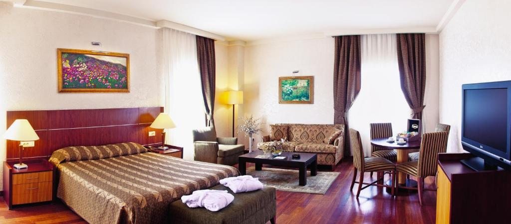 Сьюит (Стандартный люкс) отеля The Green Park Hotel Bostanci, Стамбул