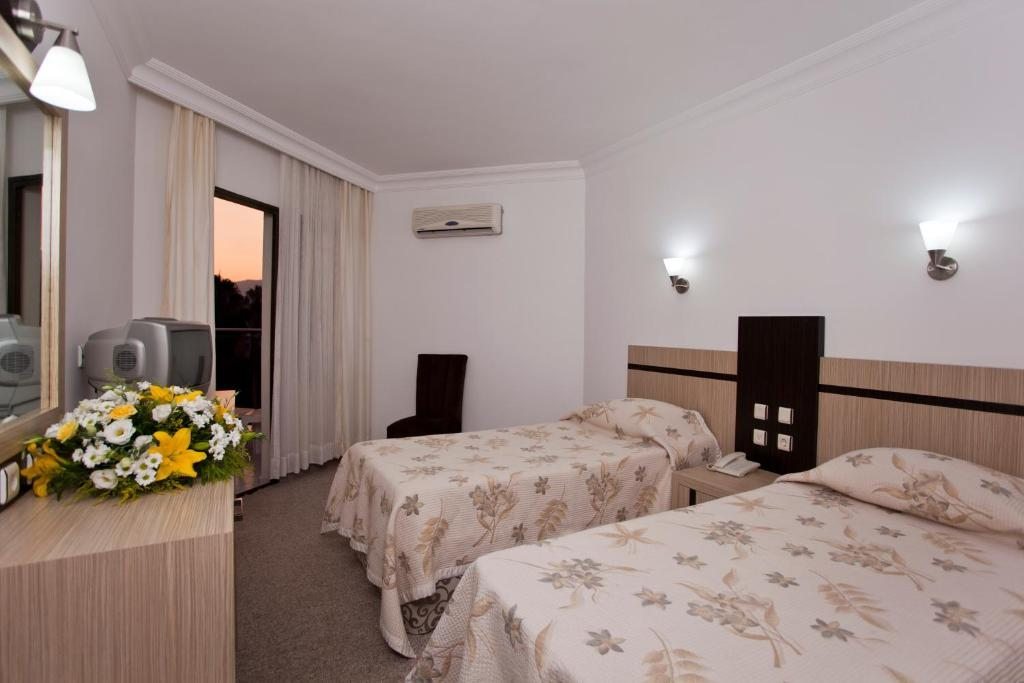 Двухместный (Стандартный двухместный номер с 1 кроватью) отеля Monte Carlo, Алания
