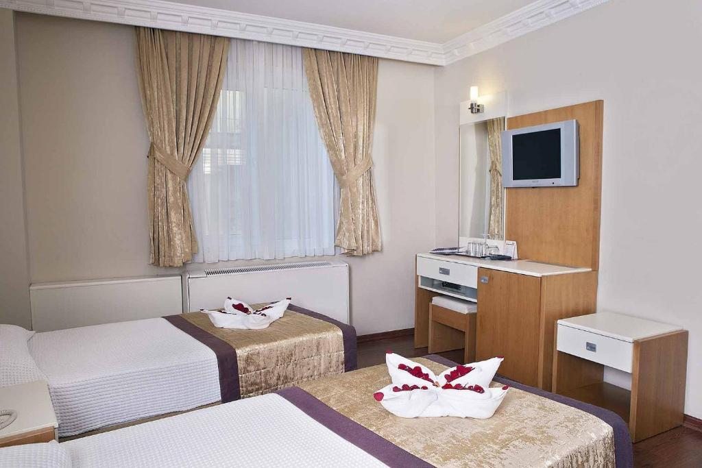 Двухместный (Стандартный двухместный номер с 1 кроватью или 2 отдельными кроватями) отеля Baron, Стамбул