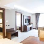 Студио (Люкс с 1 спальней и диваном-кроватью), Отель Clarion Hotel & Suites Istanbul Sisli