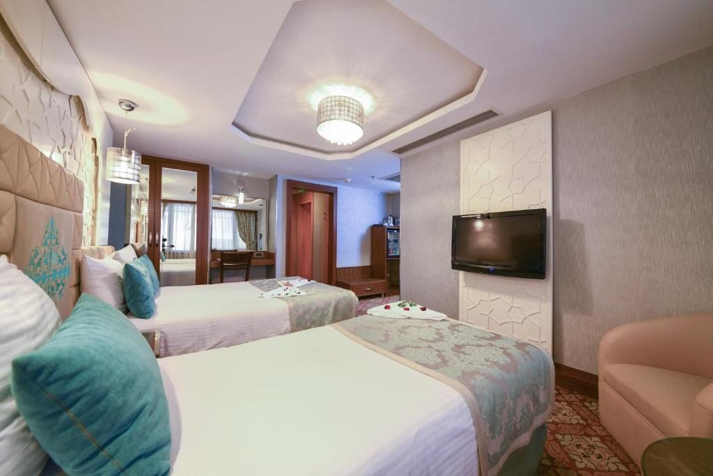 Двухместный (Двухместный номер Делюкс с 1 кроватью или 2 отдельными кроватями и видом на море) отеля Grand Star Hotel Bosphorus, Стамбул