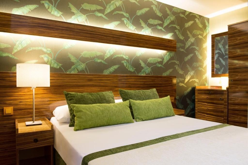 Двухместный (Улучшенный двухместный номер с 1 кроватью - Подходит для гостей с ограниченными физическими возможностями) отеля Hotel Buyuk Keban, Стамбул