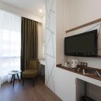 Сьюит (Junior Suite with Fast Track), Отель ISG Airport