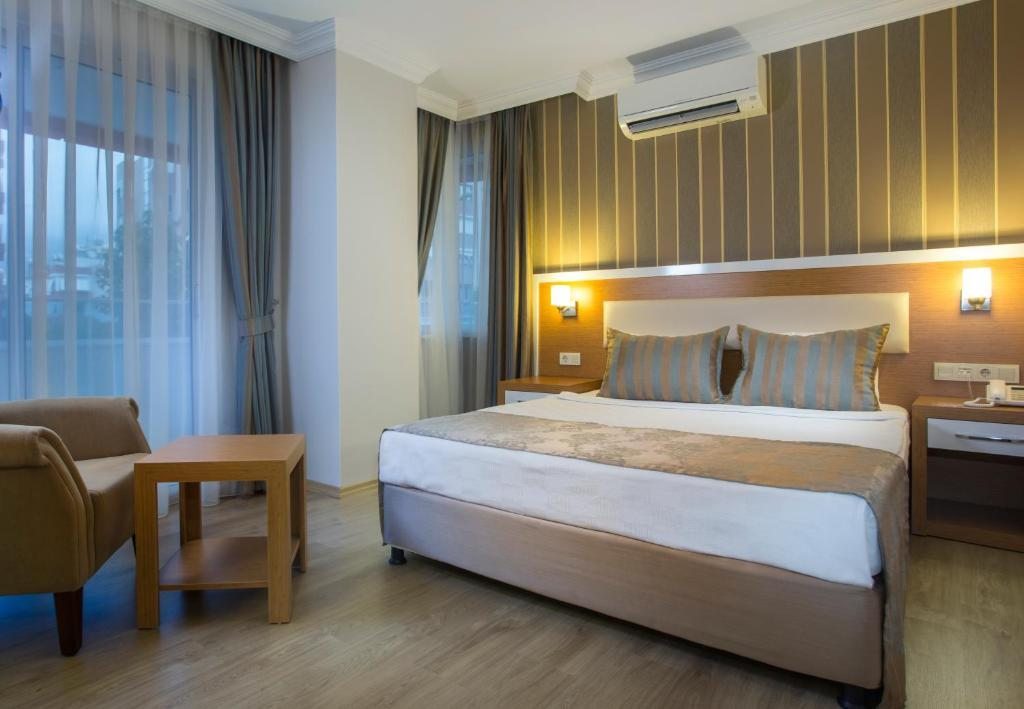 Двухместный (Стандартный двухместный номер с 1 кроватью или 2 отдельными кроватями) отеля Lonicera City, Алания