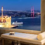 Сьюит (Люкс с террасой и видом на Босфор), Отель Radisson Blu Bosphorus