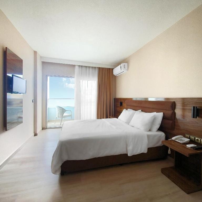 Двухместный (Стандартный двухместный номер с 1 кроватью или 2 отдельными кроватями) отеля Ozgur Bey Spa Hotel (Adult Only), Алания