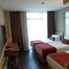 Семейный (Трехместный номер с видом на море - Для некурящих), Отель Ramada Encore Istanbul Bayrampasa