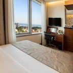 Двухместный (Номер с кроватью размера «king-size» - Для курящих), Ramada Hotel & Suites Istanbul - Atakoy