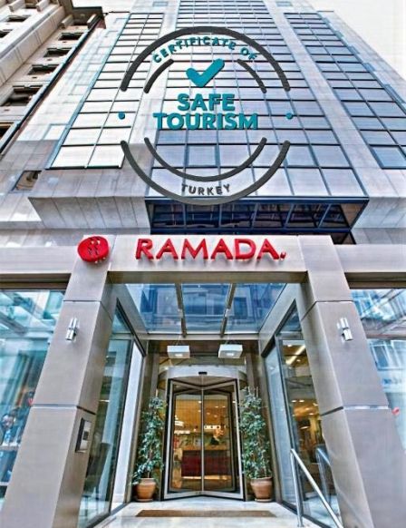 Отель Ramada Istanbul Taksim