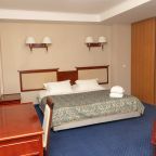 Люкс (2-х комнатный), Отель Командор