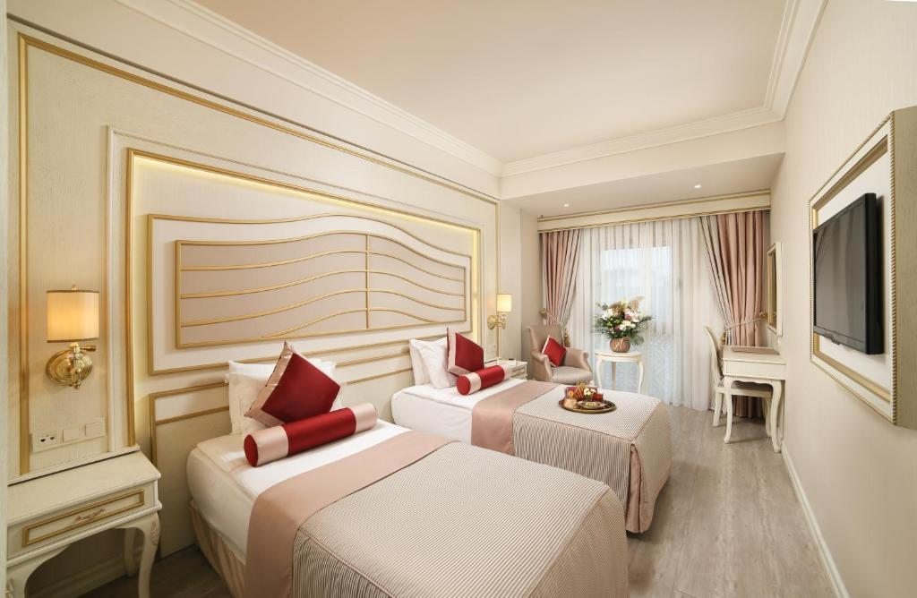 Двухместный (Двухместный номер Делюкс с 1 кроватью или 2 отдельными кроватями) отеля Halifaks, Стамбул