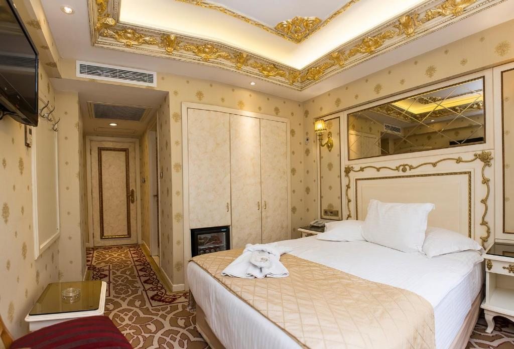 Двухместный (Двухместный номер Делюкс с 1 кроватью) отеля Hotel Buyuk Hamit, Стамбул