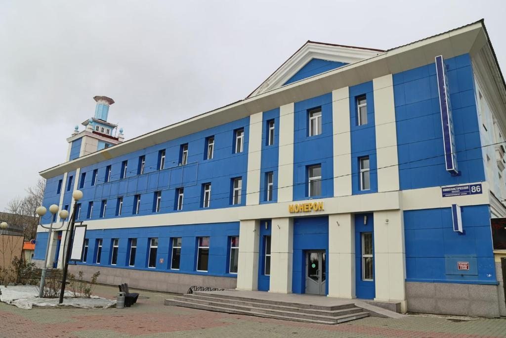 Гостиница Монерон, Южно-Сахалинск