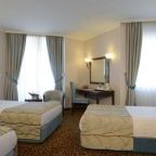 Трехместный (Стандартный трехместный номер), Отель Best Western Plus Khan Hotel