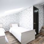 Двухместный (Эконом Двухместный с 2-мя кроватями( мансарда)), Отель МегаЛайт