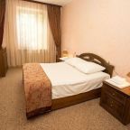 Номер с двуспальной кроватью в гостинице Жемчужина Кавказа, Железноводск
