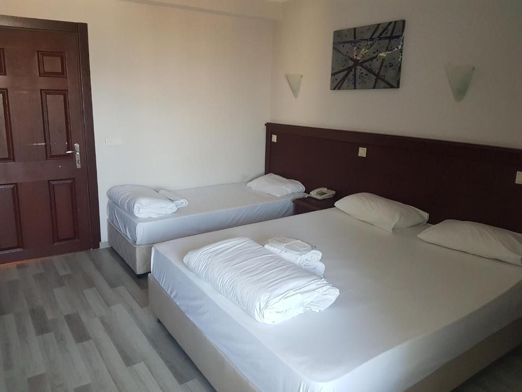 Трехместный (Трехместный номер с основными удобствами) отеля Acropol Beach Hotel, Анталия